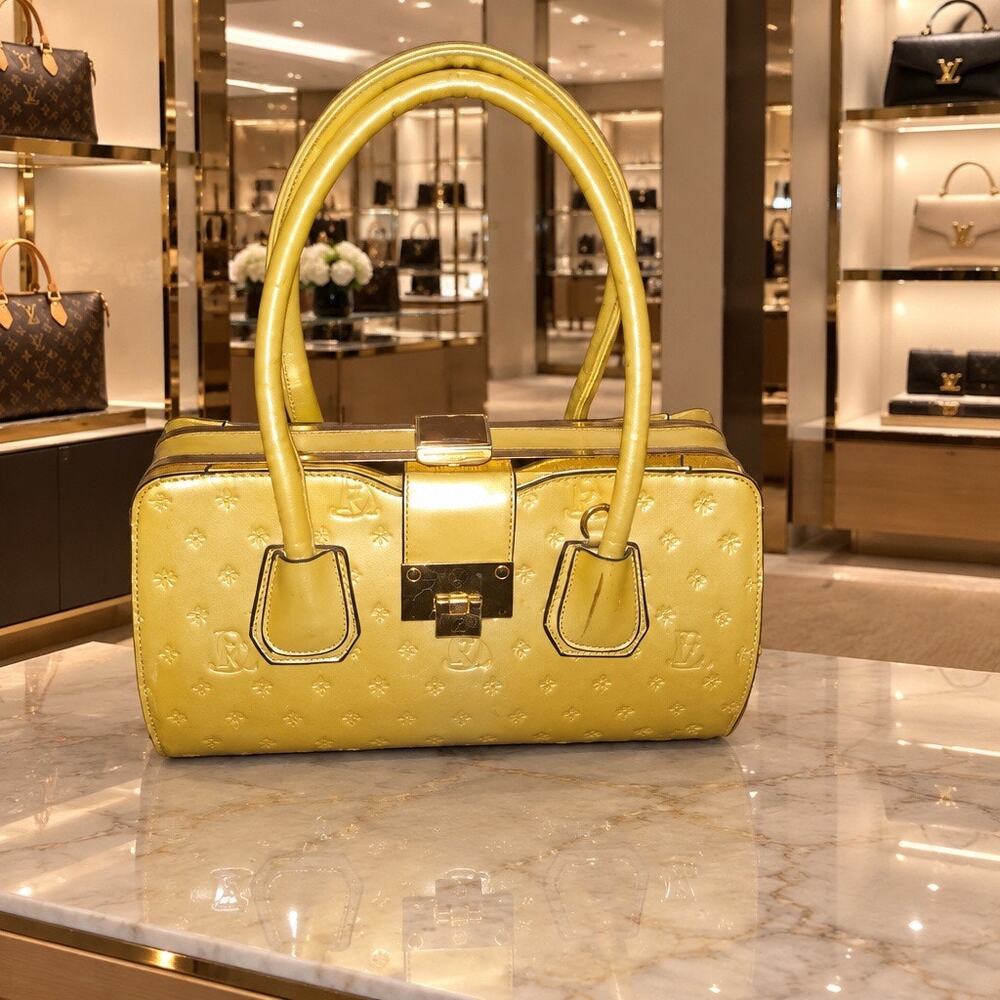 ✨ VINTAGE JANA ITALY EMBOSSED PATENT LEATHER SATCHEL ✨